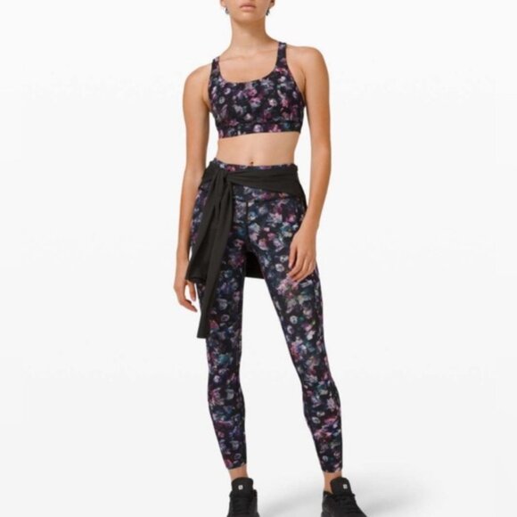 Lululemon Wunder Under Leggings - Picture 2 of 8